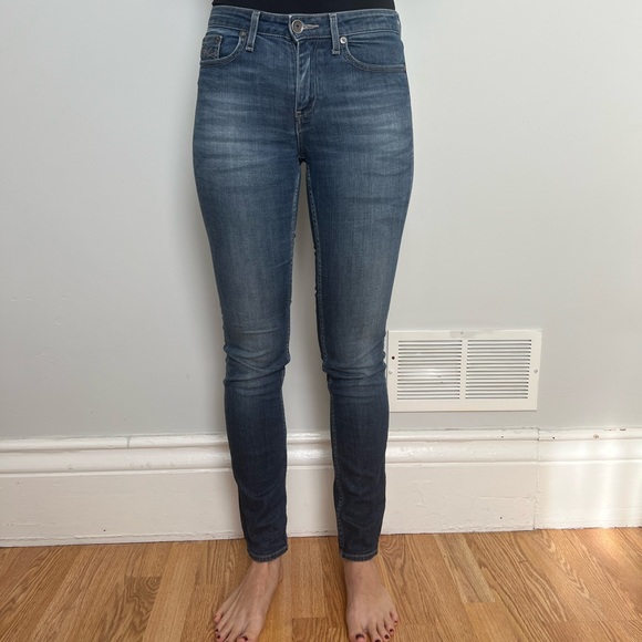 Tommy Hilfiger size 26/32 - Picture 1 of 3